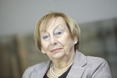 Prof. dr hab. n. med. Irena Namysłowska