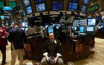 Spadki na Wall Street na początek "gorącego" tygodnia