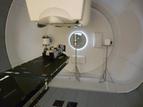 Coraz więcej pacjentów korzysta z radioterapii protonowej