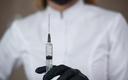 WHO: w 2022 r. tempo szczepień przeciw COVID-19 spadnie, ale wcale nie przez brak szczepionek