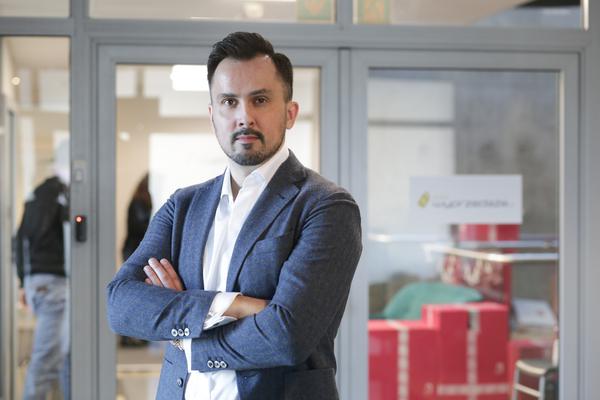 Ryzykowne przedsięwzięcie Ryzykowne przedsięwzięcie