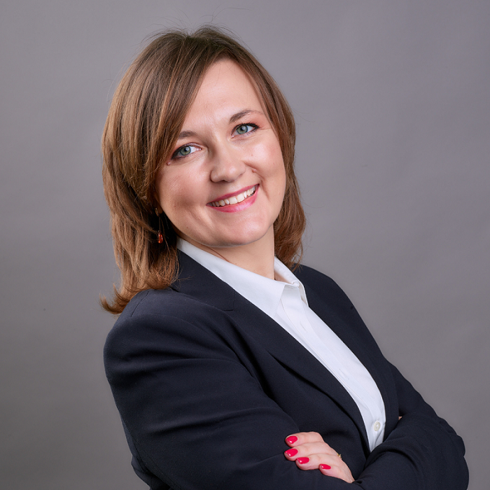 Ludzie zgłaszają, że nie są doceniani przez współpracowników. Odsetek osób docenianych w zespołach, przez współpracowników, systematycznie spada - mówi Magda Pietkiewicz, twórczyni Empulse, specjalistycznej platformy do pomiaru zaangażowania pracowników, prezes Zmotywowani.pl, ekspert w dziedzinie budowy zaangażowania pracowników.. 