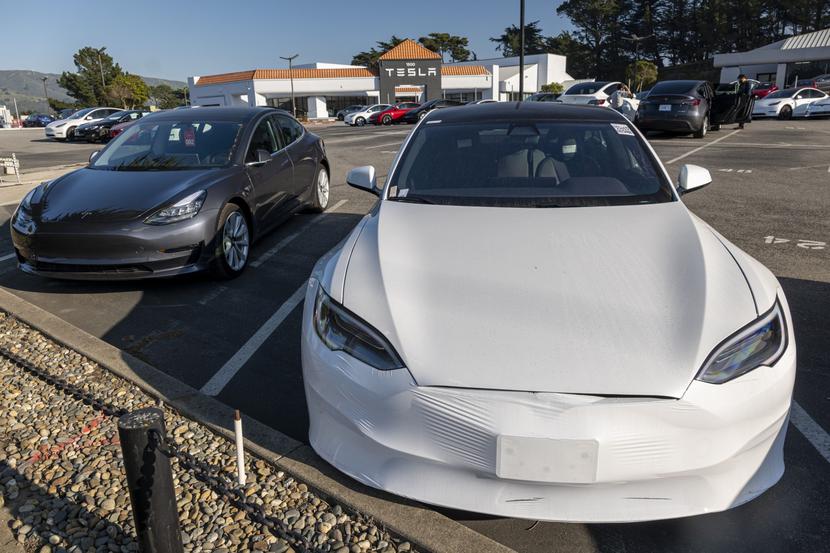 Tesla Tesla