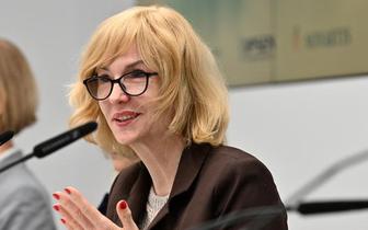 MZ o kadrach: pielęgniarek wciąż brakuje, za to możliwa jest nadwyżka lekarzy, ale nie specjalistów