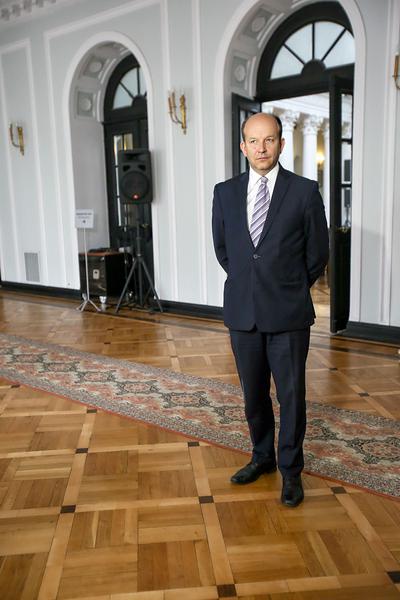 WIZJA MINISTRA: Konstanty Radziwiłł, minister zdrowia, zapewnia, że na zmianach w systemie finansowania służby zdrowia zyskają pacjenci, a teza o likwidacji szpitali prywatnych jest nieprawdziwa.