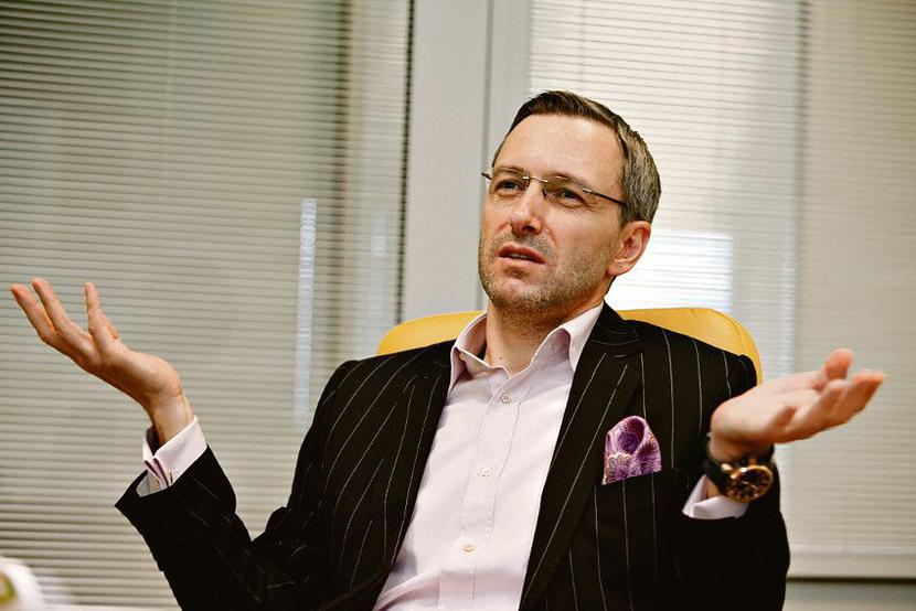 Za przyprawy Kamis amerykański gigant McCormick zapłacił 830 mln zł, a Robert Kamiński, twórca spółki, skupił się na rozwoju herbacianego biznesu. Tym razem jednak musi się liczyć z tym, że kolejki inwestorów nie będzie.
 [FOT. WM]