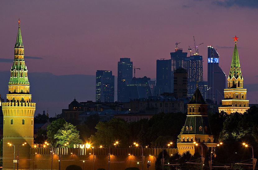 OPUSTOSZAŁE CITY: