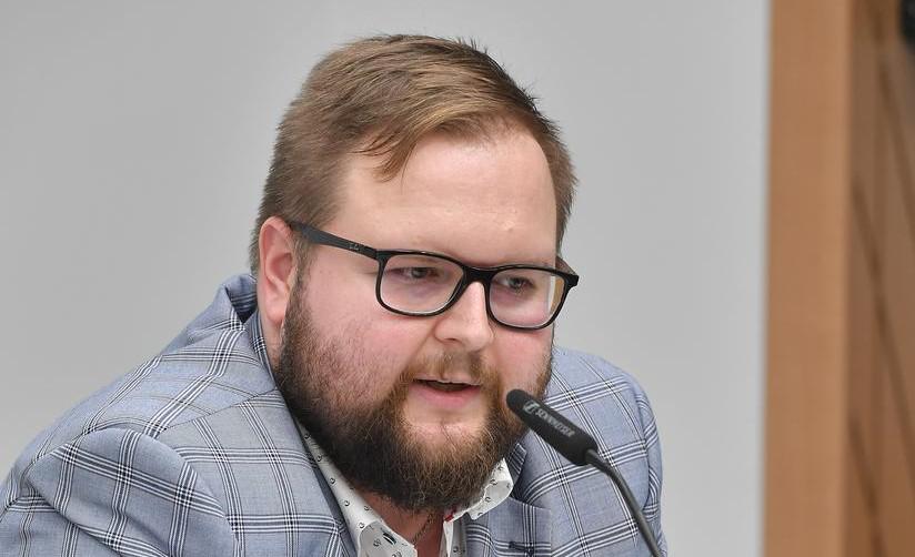 Na zdjęciu Mateusz Oczkowski, zastępca dyrektora Departamentu Polityki Lekowej i Farmacji w Ministerstwie Zdrowia. Na zdjęciu Mateusz Oczkowski, zastępca dyrektora Departamentu Polityki Lekowej i Farmacji w Ministerstwie Zdrowia.