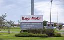 ExxonMobil zawiesza projekt LNG w Rosji