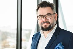 Zakupy w erze AI: szybciej i taniej ale czy również bezpieczniej?
