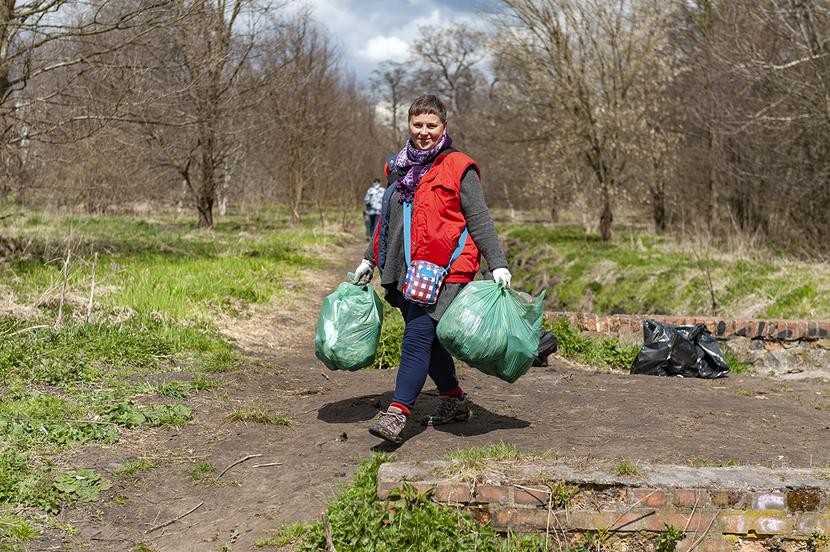 Sprzątanie rzeki Jasień i okolicznych terenów: