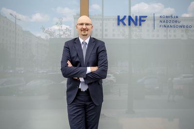 Sprawa GetBacku ujawniła niedoskonałości polskiego rynku, przyznaje Marcin Pachucki, wiceprzewodniczący KNF, który postuluje liczne zmiany regulacyjne w przededniu publikacji rządowej strategii rynku kapitałowego.