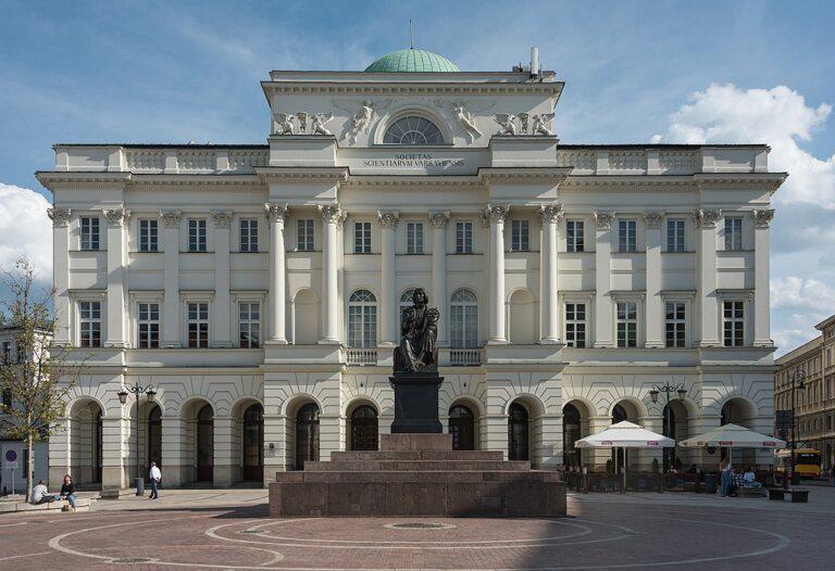 Na zdjęciu budynek Polskiej Akademii Nauk Na zdjęciu budynek Polskiej Akademii Nauk