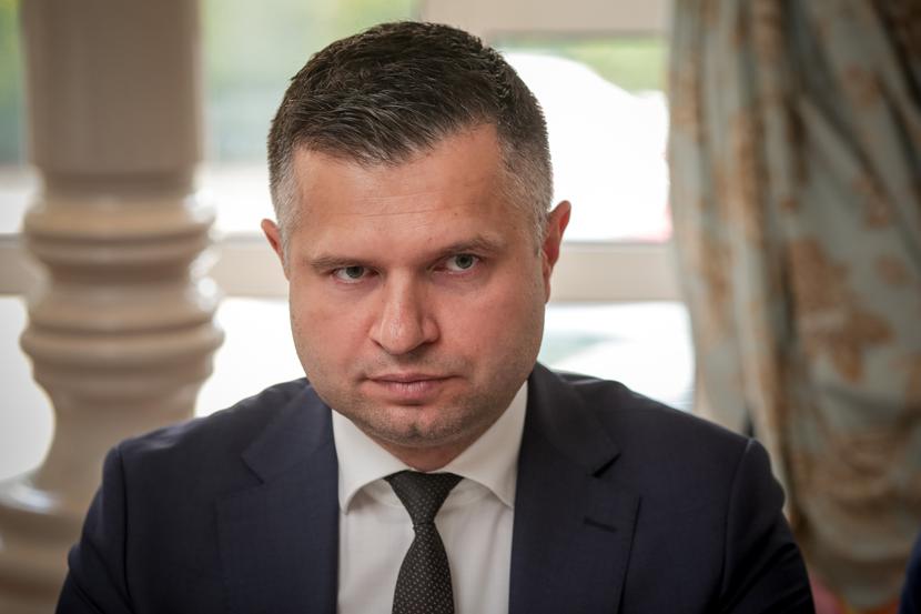Gdzieś jest granica: Gdzieś jest granica: