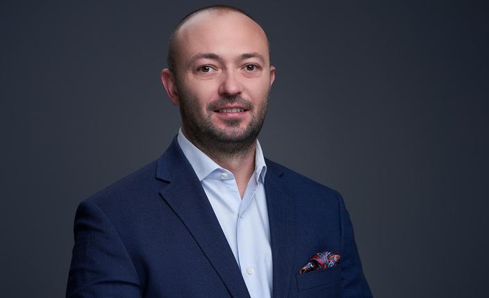Dzięki wirtualnej symulacji możemy testować różnorodne rozwiązania przed rozpoczęciem inwestycji, co zapewnia efektywne wykorzystanie środków finansowych i odpowiednie ustalenie priorytetów inwestycyjnych – mówi Waldemar Mlaś, dyrektor wykonawczy ds. operacyjnych w DHI Polska.
