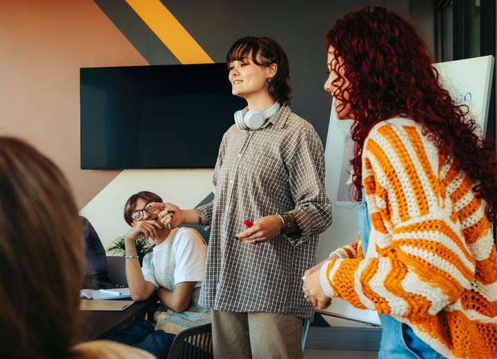 Nowe „stracone pokolenie”? Młodzi świetni w&nbsp;technologii, ale zagubieni w&nbsp;pracy