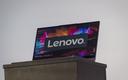 Słaby popyt na komputery uderza w wyniki Lenovo