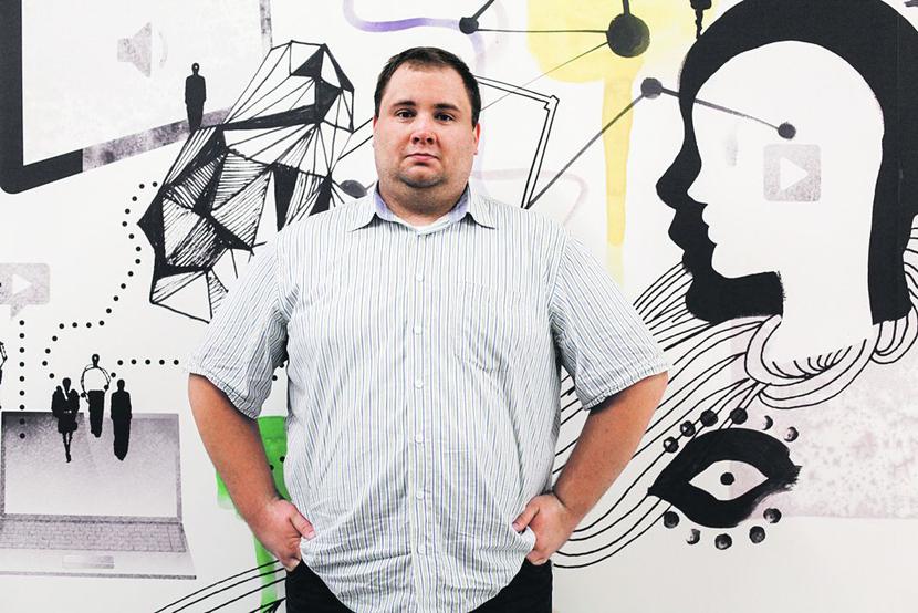 E-SKLEPY POD LUPĄ: Konkurencja w sektorze handlu internetowego już dziś jest
 spora, a rynek ten wciąż rośnie. Z pomocą e-przedsiębiorcom przychodzą więc nowe na
 rynku firmy, jak Manubia Konrada Latkowskiego, dostarczające nowoczesnych narzędzi
 do monitorowania e-sklepów. [FOT. MW]