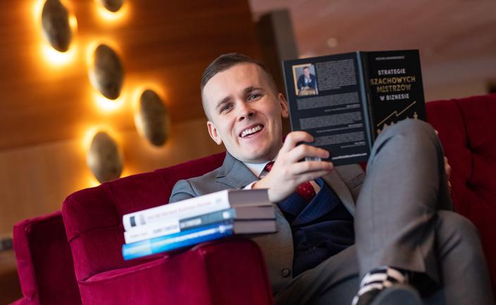  Michał Kanarkiewicz: Od herbaty w drogim hotelu do strategii biznesowej