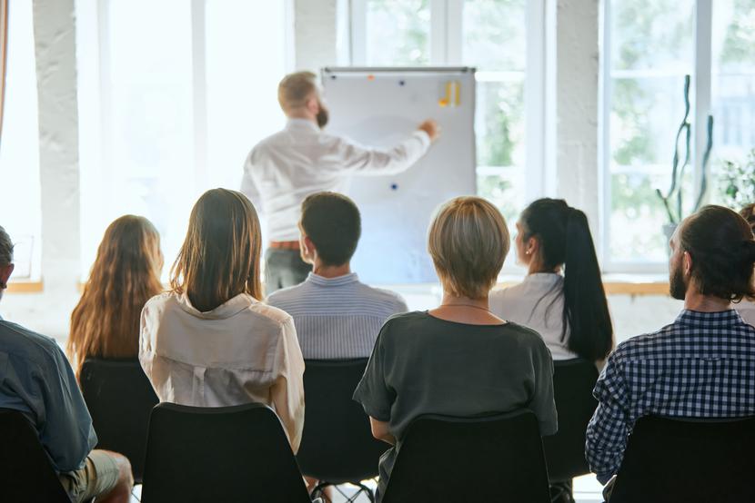 Podpisane porozumienie dotyczy m.in. opracowania programu szkoleń, wsparcia działań NIL w zakresie prowadzenia analiz oraz badań naukowych i prac rozwojowych. Podpisane porozumienie dotyczy m.in. opracowania programu szkoleń, wsparcia działań NIL w zakresie prowadzenia analiz oraz badań naukowych i prac rozwojowych.