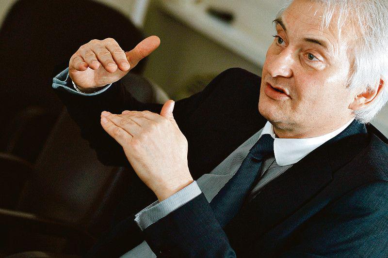 Czas odciążyć drogi i przesunąć transport towarów na tory. To jednak wymaga inwestycji w infrastrukturę — podkreśla Arkadiusz Krężel, szef rady nadzorczej PKP PLK. [FOT. WM]
 