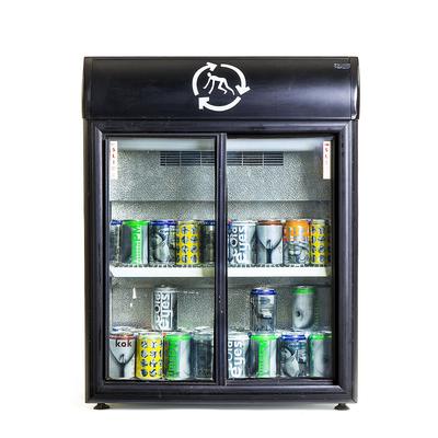 NIC, CO LUDZKIE…: Instalacja Joanny Rajkowskiej składa się z lodówki  wypełnionej produktami wytworzonymi na bazie różnych płynów pobranych z  ciała artystki. Licytowana będzie od 20 tys. zł.