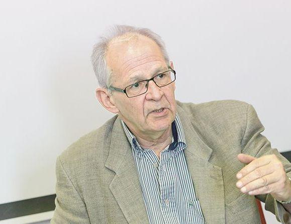Prof. dr hab. n. med. Maciej Krzakowski Prof. dr hab. n. med. Maciej Krzakowski