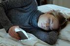 Zaburzenia snu są związane z cięższym przebiegiem COVID-19 [BADANIA]