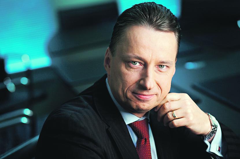 INNY WŁAŚCICIEL, STANDARD TEN SAM: Z punktu widzenia gościa hotelowego nie ma zasadniczej różnicy między hotelem
 a condohotelem. Różnica ta występuje po stronie własnościowej. W condohotelu może być tylu właścicieli, ile jest w nim pokoi
 czy apartamentów, w hotelu zaś własność należy zazwyczaj do pojedynczego podmiotu — mówi Leszek Piotr Nałęcz, prezes spółki
 Qualia Development. [FOT. ARC]