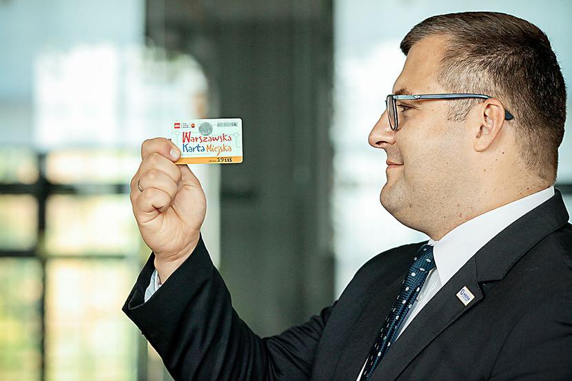 FINANSISTA-INFORMATYK:
