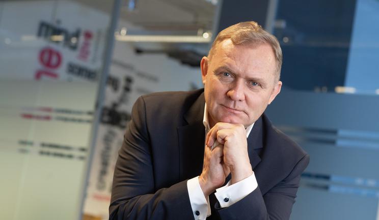 Comarch sprzedaje Kanadyjczykom strategiczny segment działalności