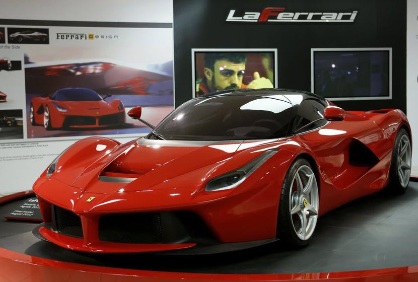 Laferrari I Osiem Tesli Zarejestrowano W Polsce Puls Biznesu Pb Pl