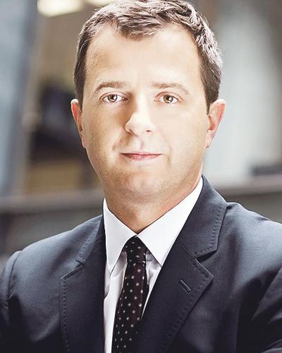 — Choć split payment ograniczy oszustwa polegające np. na wystawianiu fikcyjnych faktur, to może zaszkodzić faktorom, m.in. z powodu dobrowolności zastosowania tego rozwiązania, która nie sprzyja wypracowaniu jednolitego stanowiska — mówi Sebastian Grabek, dyrektor ds. faktoringu w HSBC.