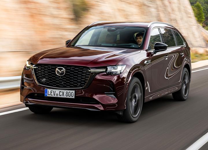 Mazda CX-80 jeździ na&nbsp;paliwie z&nbsp;odpadów