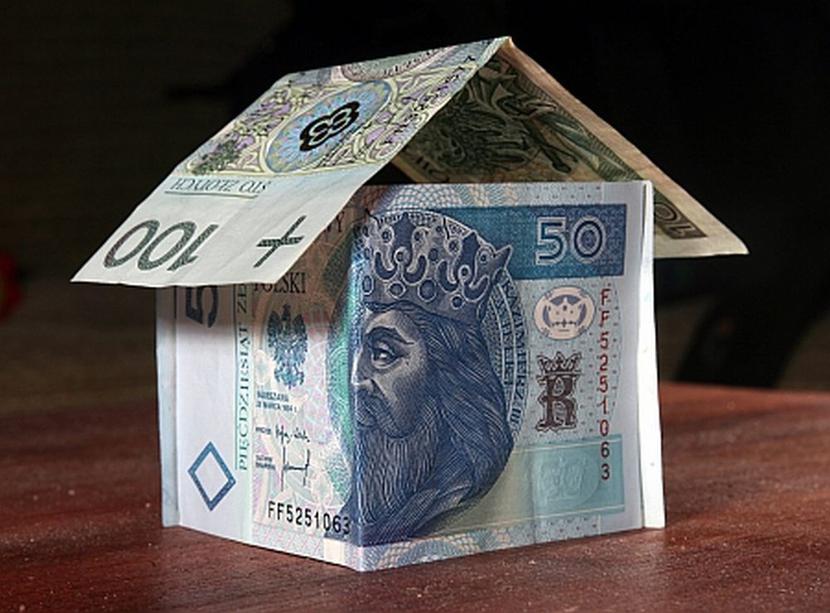 Dziś marże kredytów hipotecznych i prowizje banków są na bardzo niskim poziomie, ale powoli zaczynają rosnąć.
