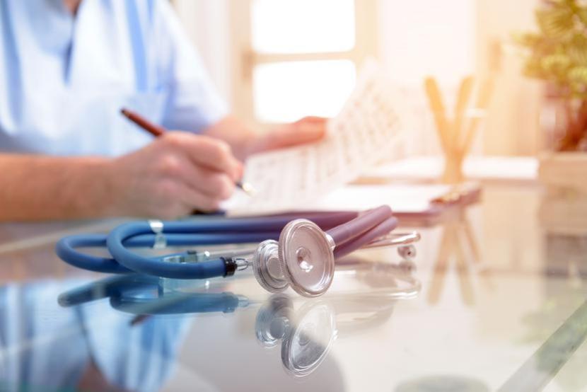 W Polsce problem bólu może nie tyle jest lekceważony, co jego diagnostyka i leczenie prowadzone są w sposób nieumiejętny - to jest, w moim przekonaniu, największy problem - mówi dr hab. Tomasz Dzierżanowski. W Polsce problem bólu może nie tyle jest lekceważony, co jego diagnostyka i leczenie prowadzone są w sposób nieumiejętny - to jest, w moim przekonaniu, największy problem - mówi dr hab. Tomasz Dzierżanowski.