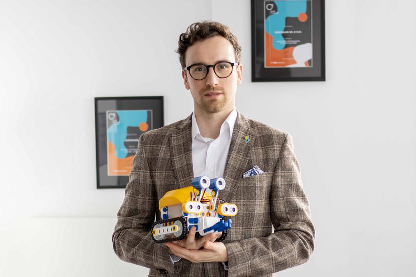 Biznes w zagranicznych strukturach Biznes w zagranicznych strukturach