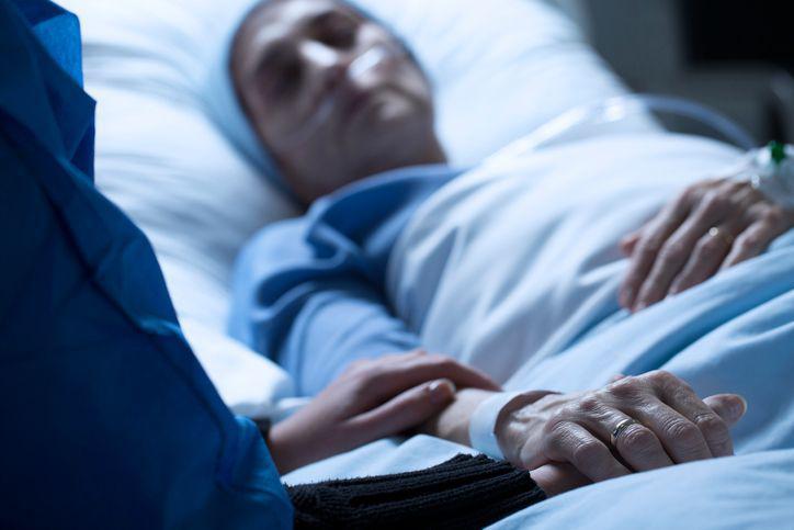 Na świecie jest 300-400 tys. osób z różnego rodzaju zaburzeniami świadomości. Spośród nich nawet ok. 100 tys. może wykazywać jakiś stan ukrytej świadomości. Na świecie jest 300-400 tys. osób z różnego rodzaju zaburzeniami świadomości. Spośród nich nawet ok. 100 tys. może wykazywać jakiś stan ukrytej świadomości.