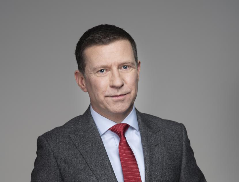 Cięcie kosztów: Cięcie kosztów:
