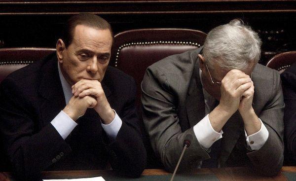 Z lewej były premier Włoch Silvio Berlusconi (fot. Bloomberg)