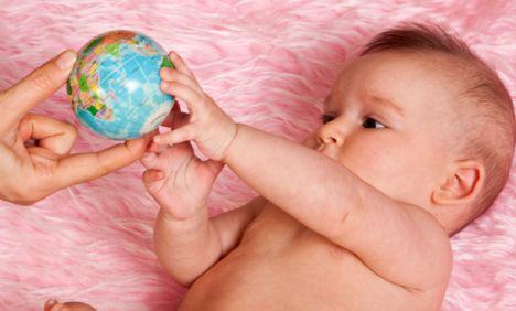 Polska 33 miejscem w rankingu miejsc, w których najlepiej się urodzić w przyszłym roku – wynika z analizy Economist Intelligence Unit. Tuż przed upadkiem PRL-u byliśmy 10 miejsc …wyżej. (fot.:iStock)