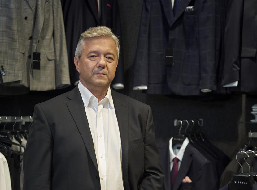 Biżuteria cenniejsza od ubrań: Biżuteria cenniejsza od ubrań: