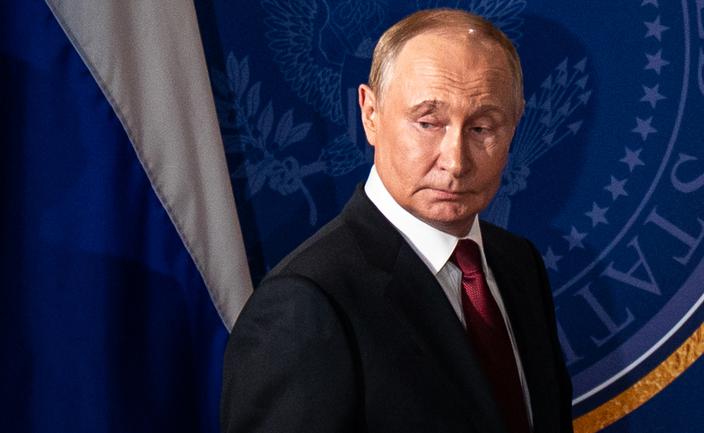 Gospodarka Rosji słabnie. Spadają wpływy z ropy, nadchodzi recesja