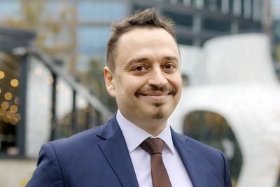 Omar Arnaout,prezes XTB