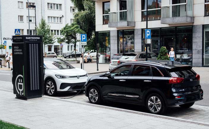 Polska przyspieszyła z infrastrukturą dla elektryków