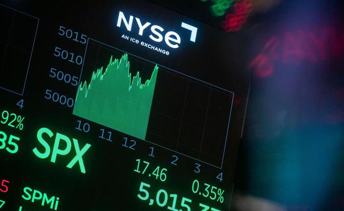 Na Wall Street akcje spółek AI rosły wraz ze spadkiem cen ropy
