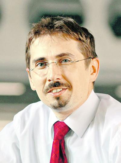 — Firmy wciąż nie doceniają wsparcia zwrotnego — mimo jego niewątpliwych atutów — mówi Arkadiusz Lewicki, dyrektor KPK ds. Instrumentów Finansowych Programów UE.