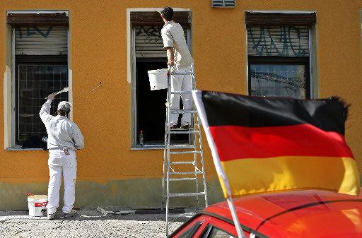 Przez pierwsze 3-6 miesięcy pracownik znajduje się w okresie próbnym (Probezeit). Fot. Bloomberg