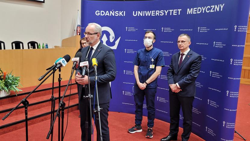 Minister zdrowia Adam Niedzieli uczestniczy w inauguracji roku akademickiego Gdańskiego Uniwersytetu Medycznego.