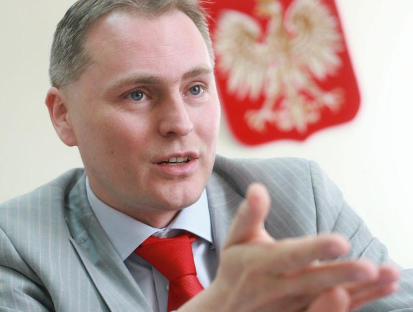 Drogowa dyrekcja, kierowana przez Lecha Witeckiego, ma wdrożyć system e-opłat.